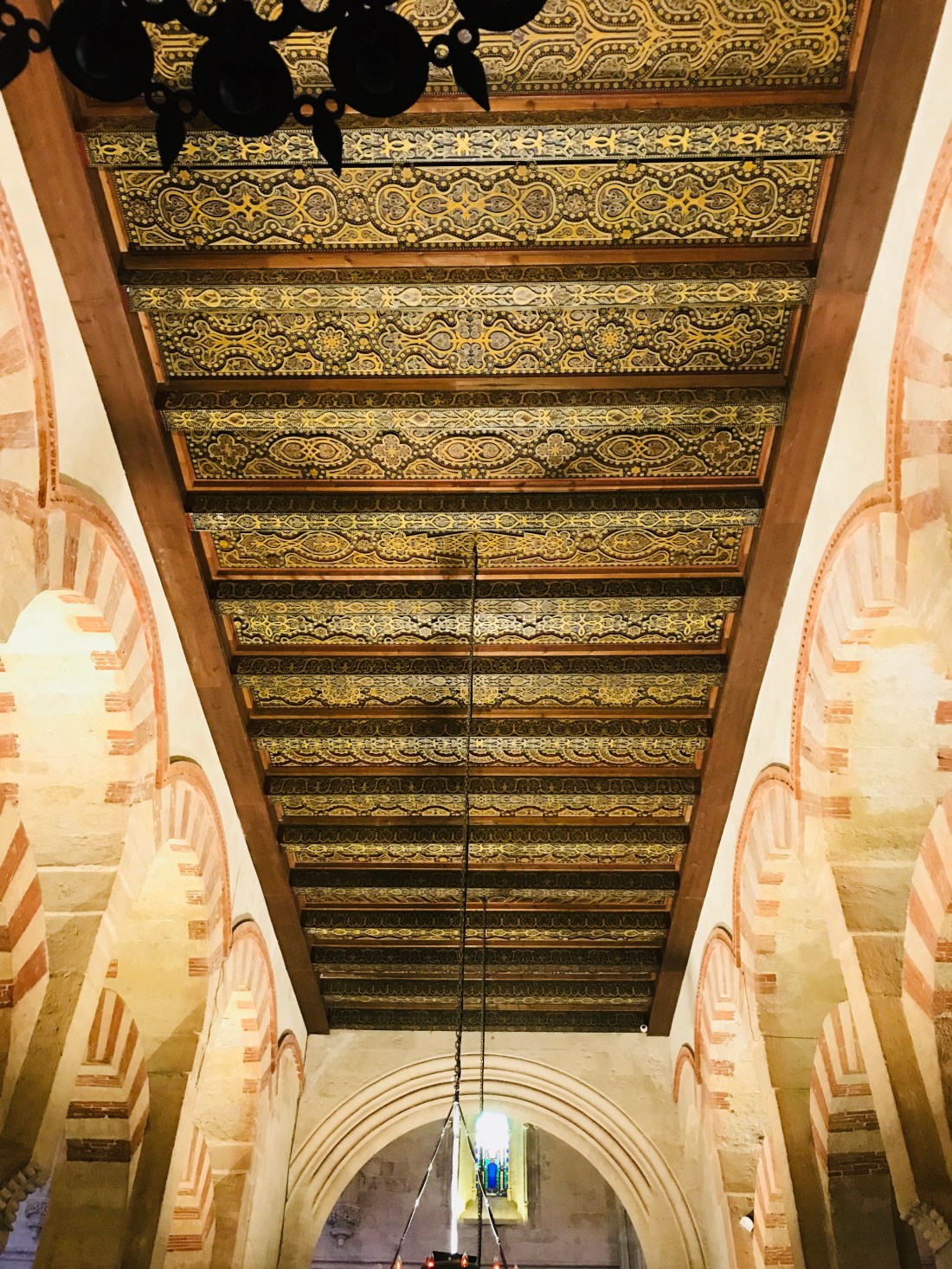 E7C41960-DAAB-409A-9CDE-7E5B1EBBC23E